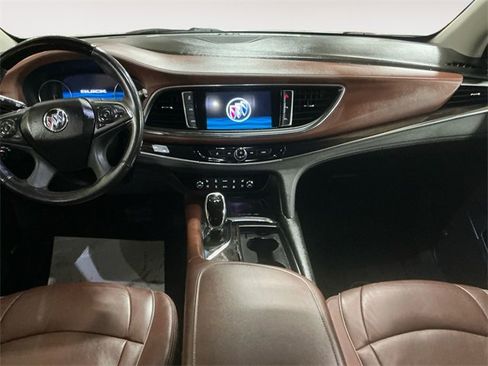 Used 2021 Buick Enclave Avenir w/ Avenir Technology Package image 10