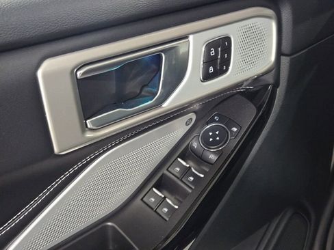 Used 2023 Ford Explorer ST w/ Equipment Group 401A image 30