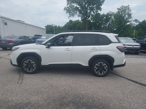 Certified 2026 Subaru Forester Premium AWD/4WD image 5
