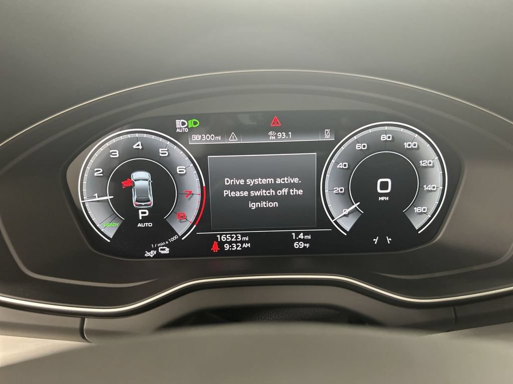 Certified 2024 Audi Q5 e Premium Plus AWD/4WD image 14