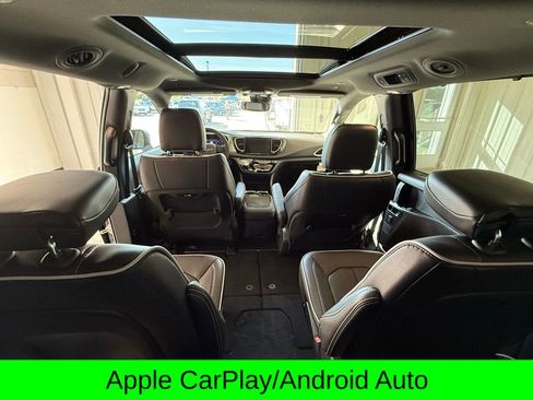 New 2026 Chrysler Pacifica Limited w/ S Appearance Package image 15
