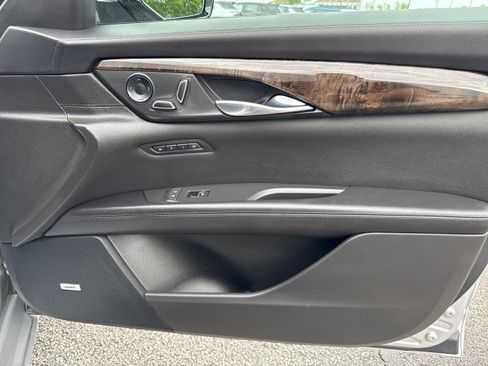 Used 2018 Cadillac CT6 Luxury AWD/4WD image 31