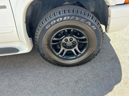 Used 2001 Dodge Durango 4WD image 5