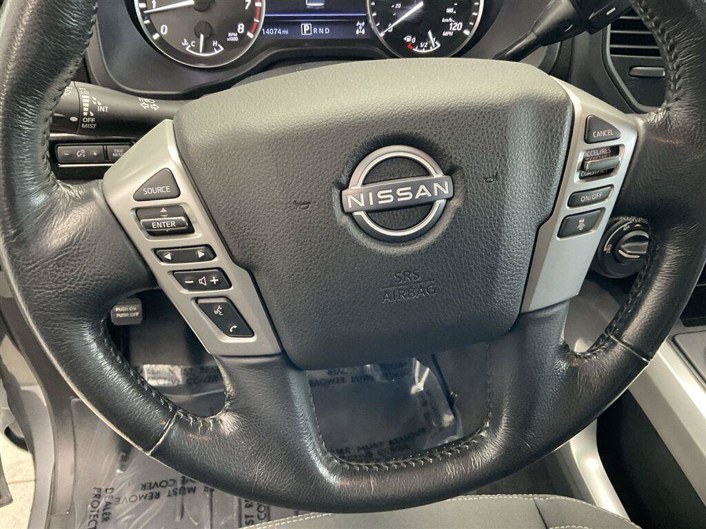 Used 2023 Nissan Titan SV w/ SV Convenience Package AWD/4WD image 24