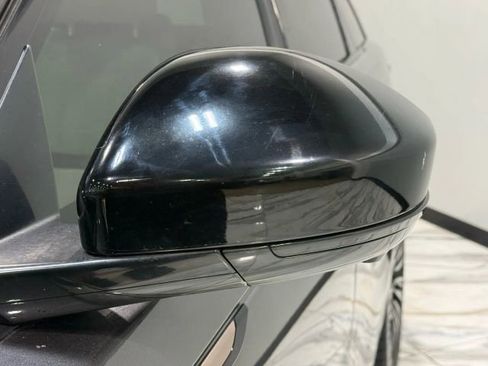 Used 2018 Land Rover Range Rover Velar First Edition image 60