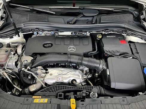 Certified 2023 Mercedes-Benz GLA 250 image 11