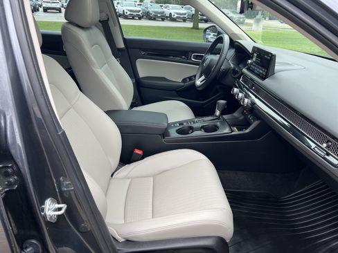 Used 2024 Honda Civic Touring image 29