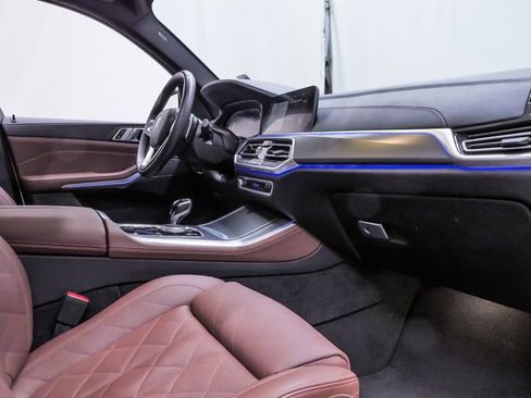 Used 2023 BMW X5 sDrive40i w/ Premium Package image 13