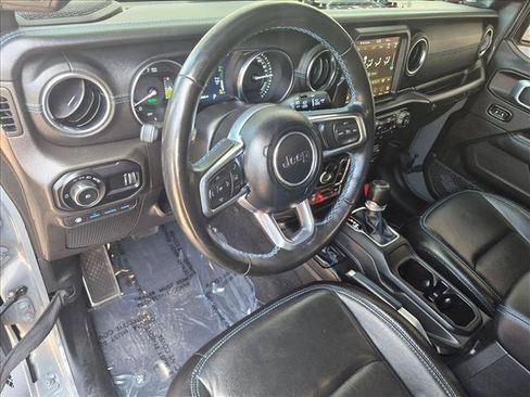 Used 2023 Jeep Wrangler Unlimited Rubicon 4xe w/ Steel Bumper Group AWD/4WD image 10
