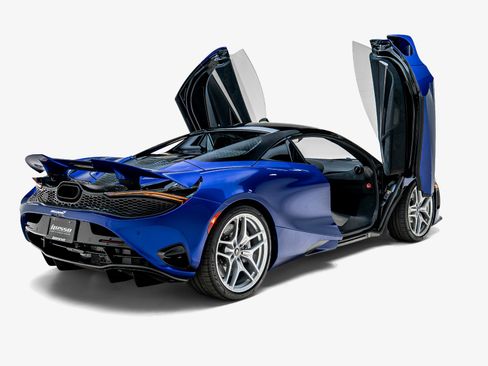 Used 2024 McLaren 750S Spider RWD image 20