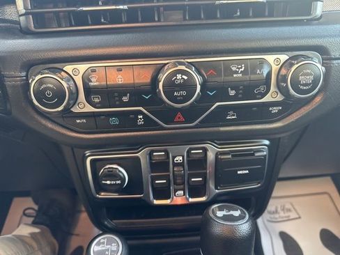 Used 2024 Jeep Wrangler Sahara 4xe image 18