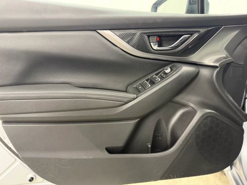 Used 2017 Subaru Impreza 2.0i Limited w/ Moonroof/BSD & Rcta/Eyesight AWD/4WD image 11
