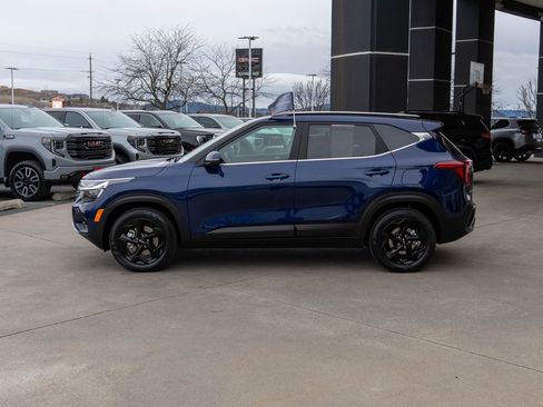 Certified 2026 Kia Seltos EX w/ EX Sunroof Package image 4