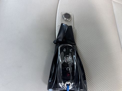 Used 2022 Buick Enclave Essence w/ Experience Buick Package image 35