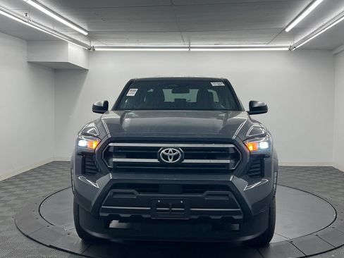 Used 2026 Toyota Tacoma SR RWD image 4