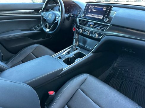 Used 2022 Honda Accord Sport image 14