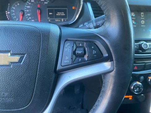 Used 2017 Chevrolet Trax Premier image 17