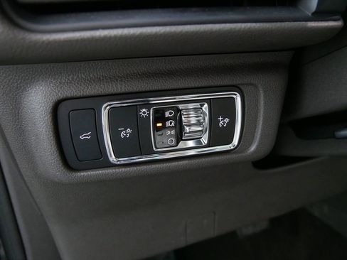 Used 2023 Lincoln Corsair Reserve w/ Jet Appearance Package image 15