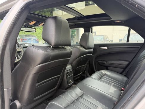 Used 2014 Chrysler 300 S AWD/4WD image 9