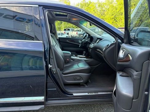 Used 2015 INFINITI QX60 FWD w/ Deluxe Touring Package image 32