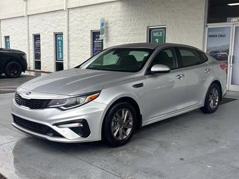 Used 2020 Kia Optima LX FWD image 23