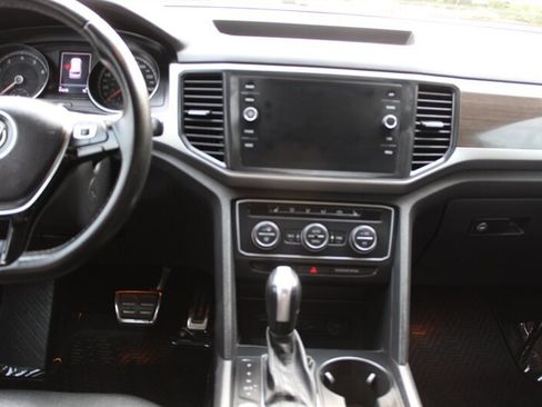 Used 2020 Volkswagen Atlas SE w/ Towing Package AWD/4WD image 14