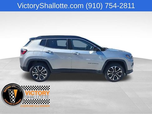 Used 2022 Jeep Compass Limited AWD/4WD image 27