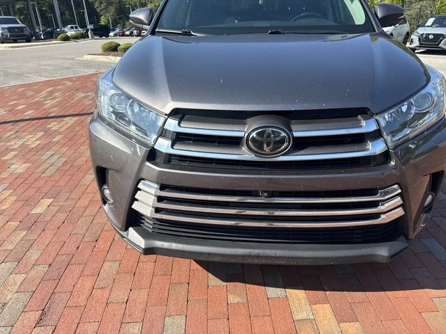 Used 2018 Toyota Highlander Limited Platinum FWD image 22