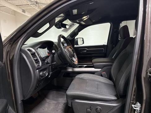 Used 2019 RAM 1500 Big Horn AWD/4WD image 19