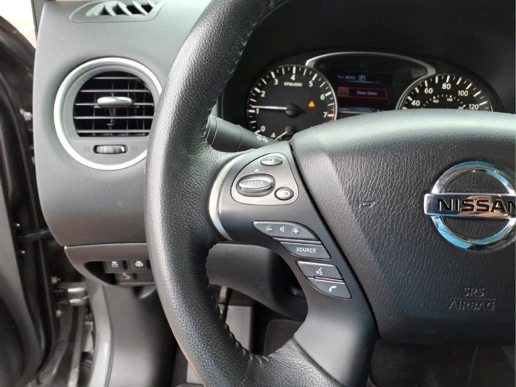 Used 2016 Nissan Pathfinder SL w/ SL Tech Package AWD/4WD image 20