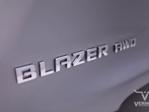 New 2025 Chevrolet Blazer LT image 41