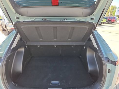 Used 2025 Hyundai Kona SEL FWD image 28