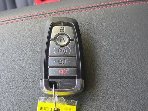 Used 2025 Ford Explorer ST-Line AWD/4WD image 24