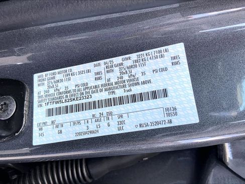 Used 2025 Ford F150 Lariat w/ Equipment Group 501A Mid image 33