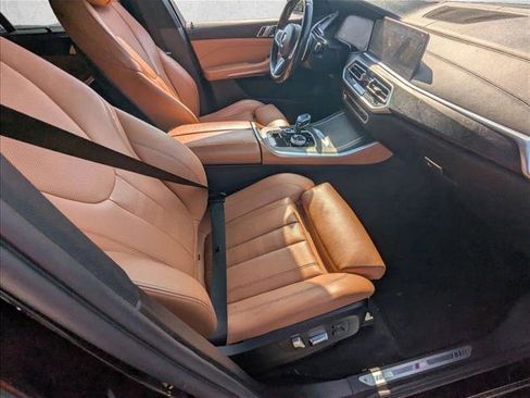 Used 2022 BMW X5 sDrive40i w/ M Sport Package image 19