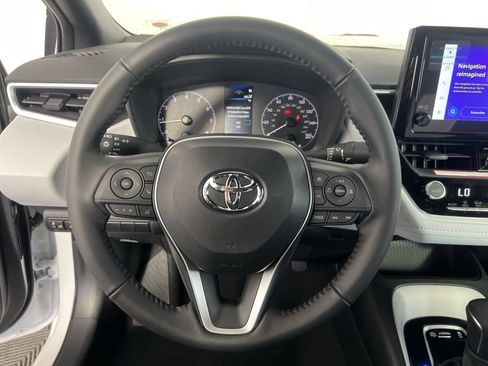 Used 2024 Toyota Corolla SE FWD image 17