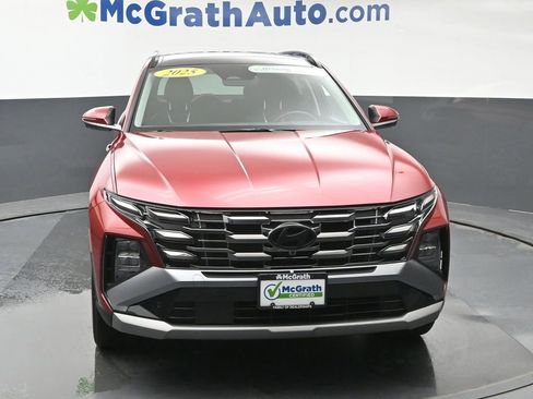 Used 2025 Hyundai Tucson Limited AWD/4WD image 4