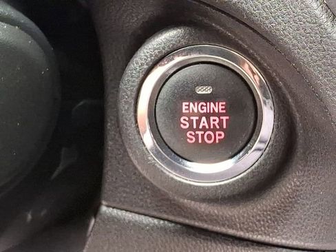 Used 2022 Subaru Ascent Limited image 26