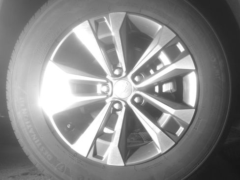 Used 2025 Chevrolet Equinox LT image 13