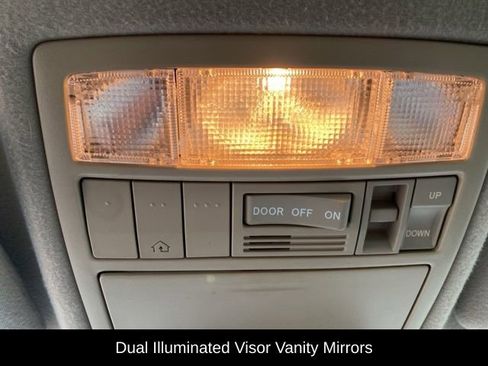 Used 2011 Toyota Camry Hybrid FWD image 16