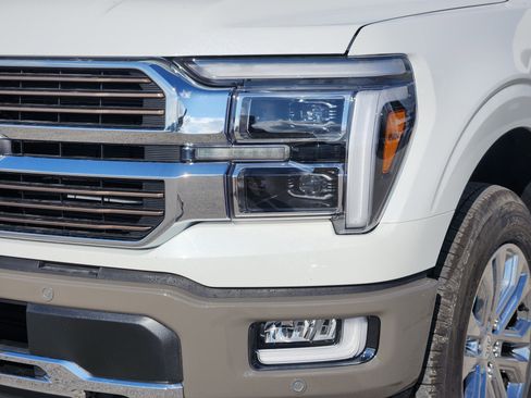 New 2026 Ford F150 King Ranch w/ FX4 Off-Road Package AWD/4WD image 8