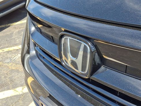 Certified 2022 Honda Pilot Special Edition image 4
