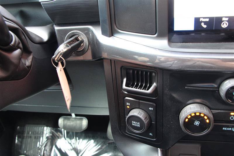 Used 2024 Ford F150 STX AWD/4WD image 28