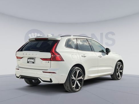 Certified 2023 Volvo XC60 B5 Ultimate w/ Protection Package Premier image 7