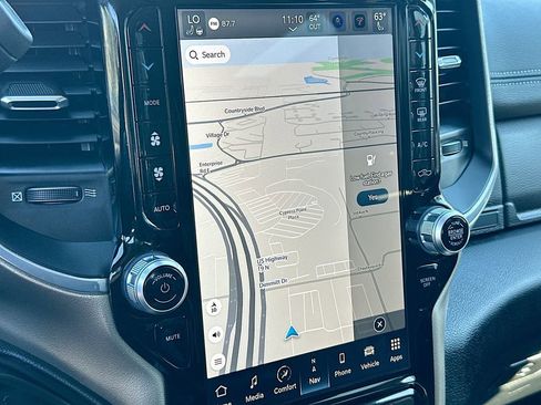 Used 2024 RAM 3500 Laramie w/ Chrome Bumper Package image 14