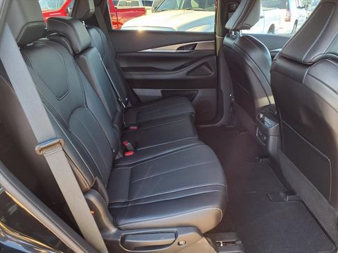Used 2024 INFINITI QX60 Luxe image 15