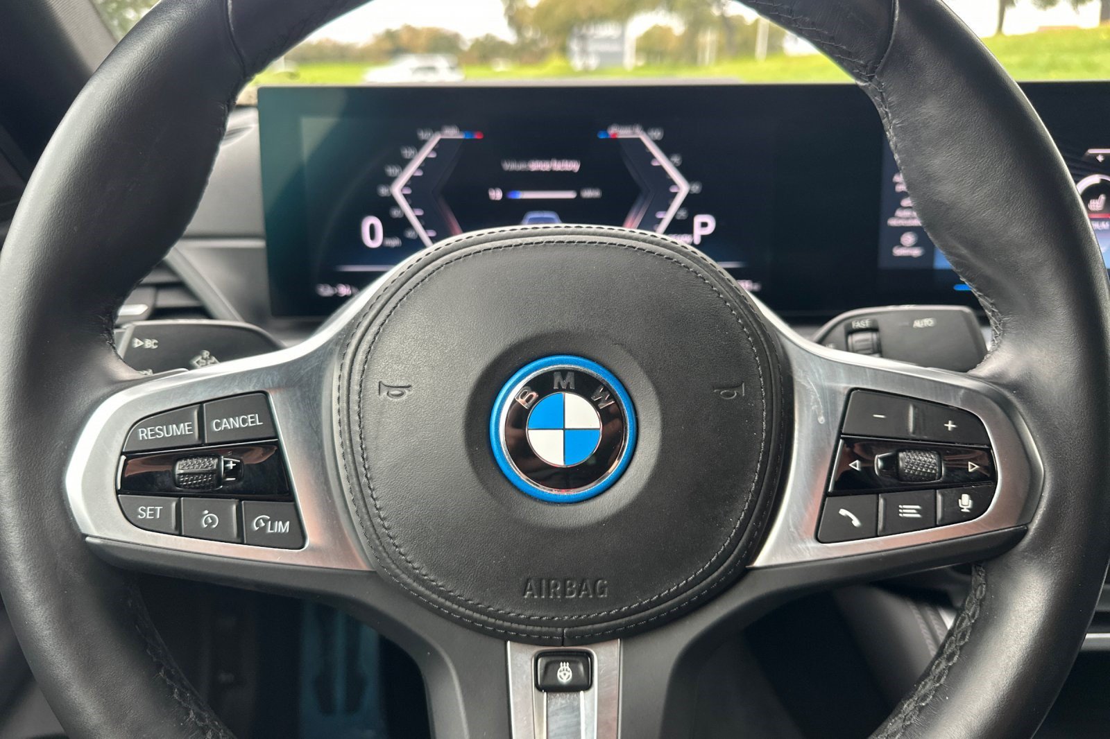 Used 2023 BMW i4 eDrive40 w/ M Sport Package RWD image 30