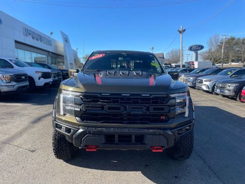 Used 2025 Ford F150 Raptor w/ Equipment Group 803A Raptor R AWD/4WD image 10