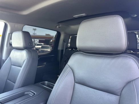 Used 2022 Chevrolet Silverado 1500 RST w/ Convenience Package II AWD/4WD image 23