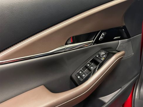 Certified 2025 MAZDA CX-30 AWD 2.5 S w/ Premium Package image 33